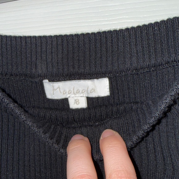 Mooloola Ribbed Button Slit Maxi-Skirt - Picture 9 of 13